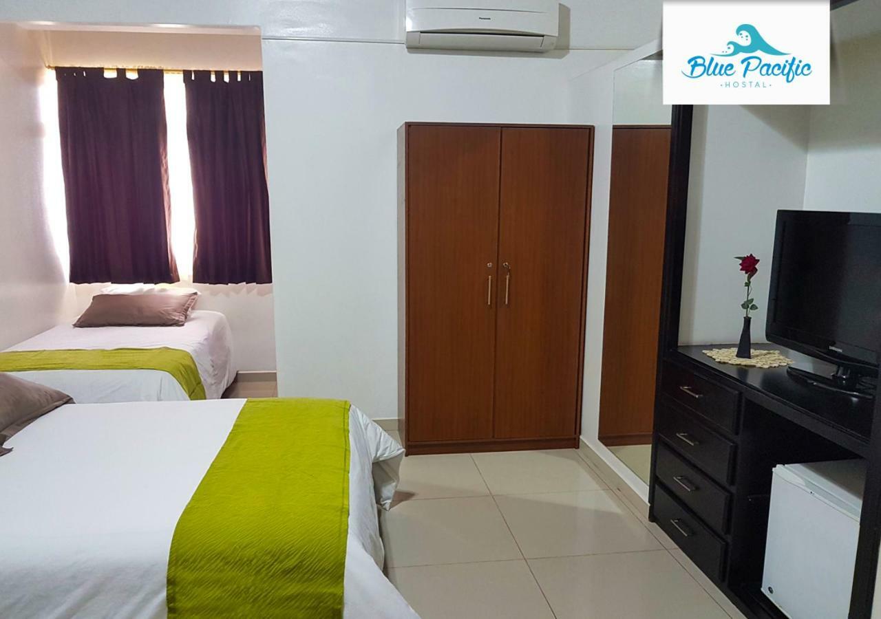 Hostal Blue Pacific Manta Exterior photo