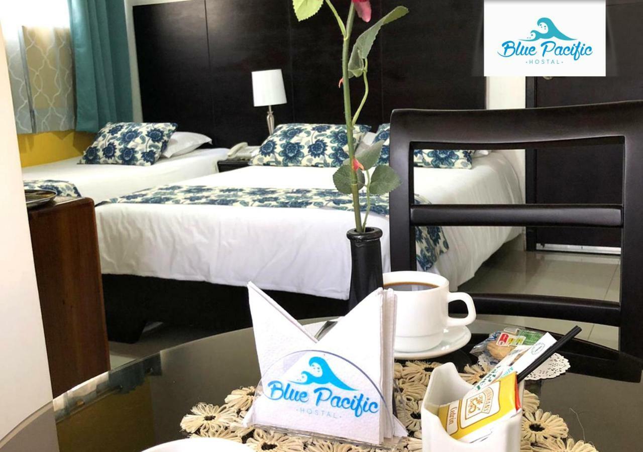 Hostal Blue Pacific Manta Exterior photo